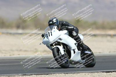 media/Apr-20-2025-CVMA (Sun) [[39090e8767]]/Race 9-Formula LW Twins Shootout/